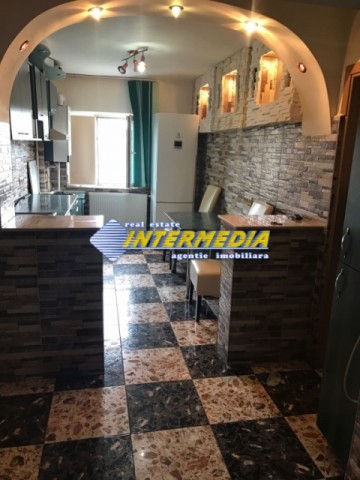apartament-2-camere-de-inchiriat-cetate-finisat-mobilat